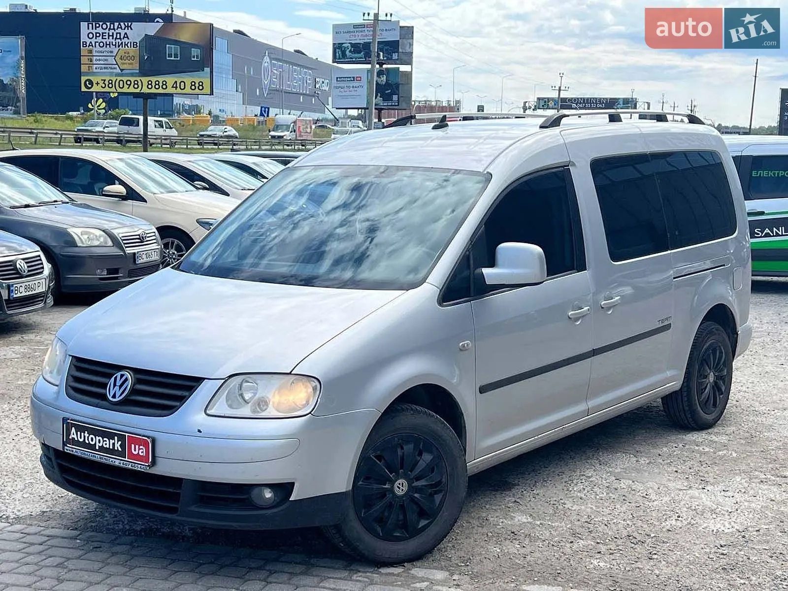 Volkswagen Caddy, 2010