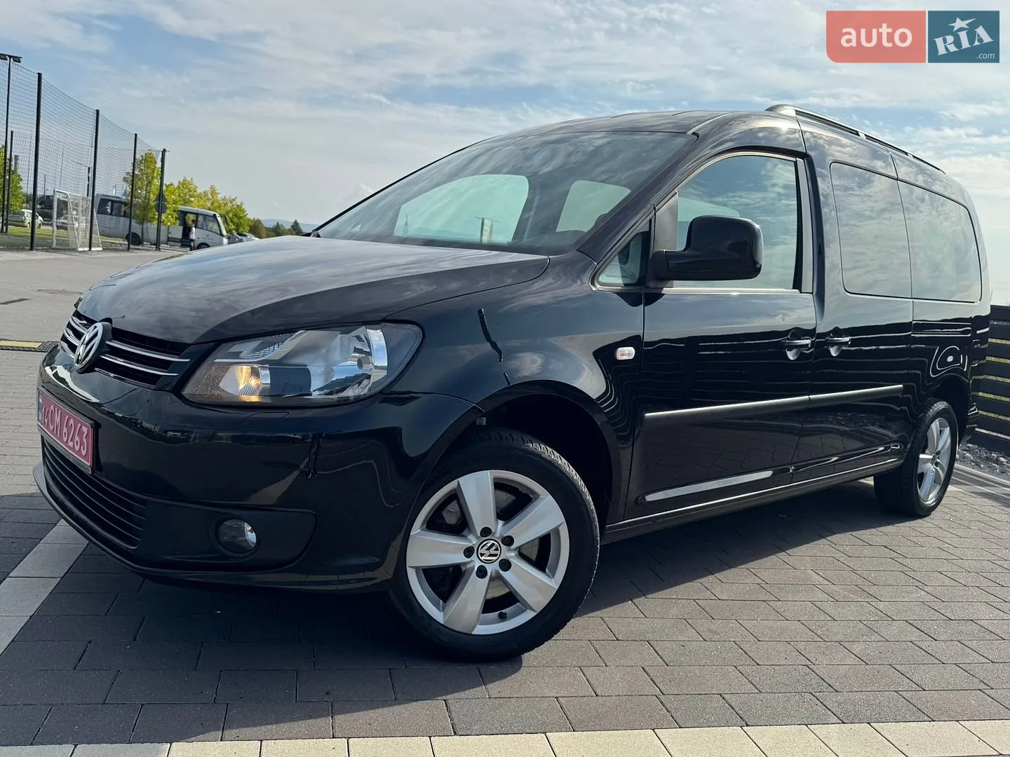 Volkswagen Caddy, 2011
