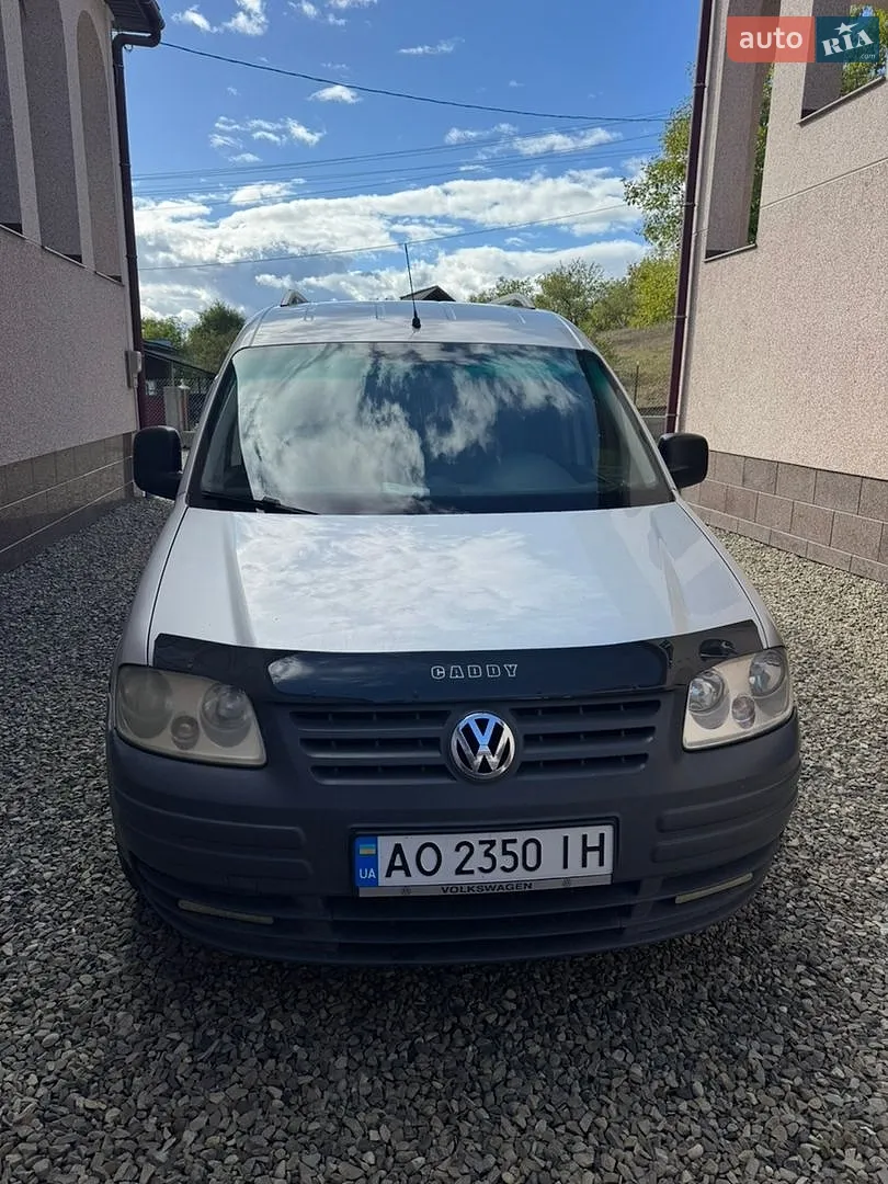 Volkswagen Caddy, 2010