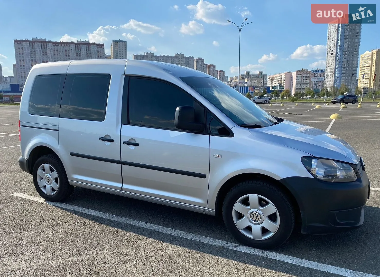 Volkswagen Caddy, 2011