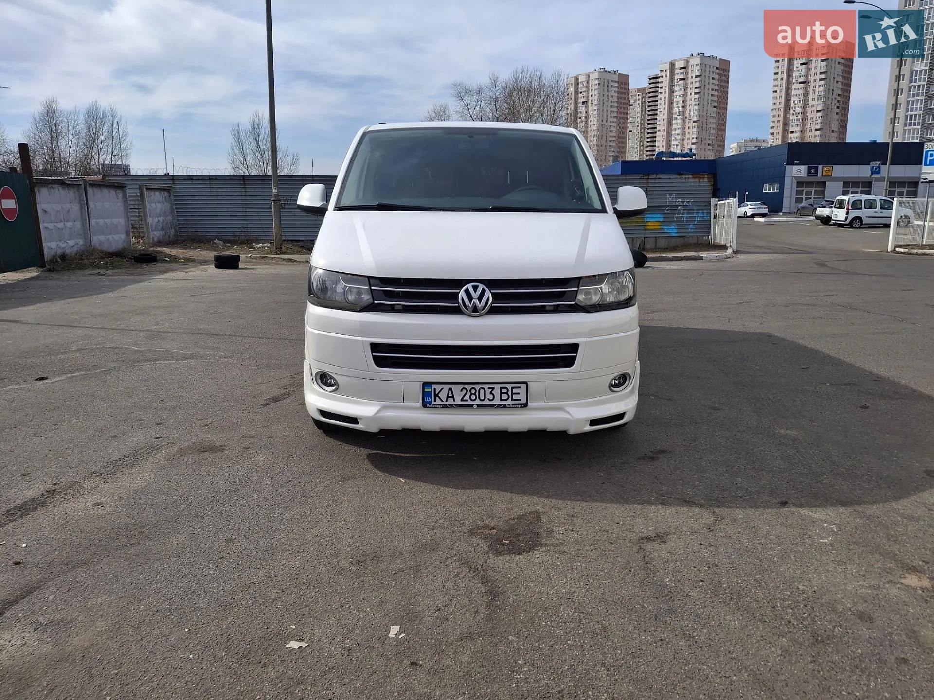 Volkswagen Caravelle 2015 — 1