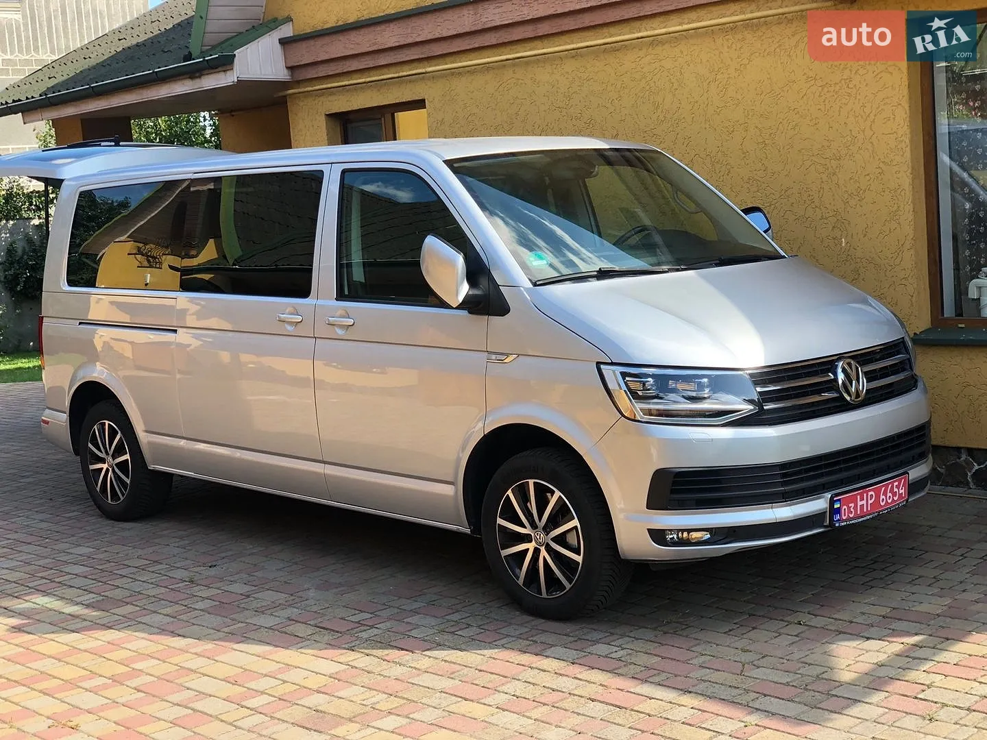 Volkswagen Caravelle, 2016