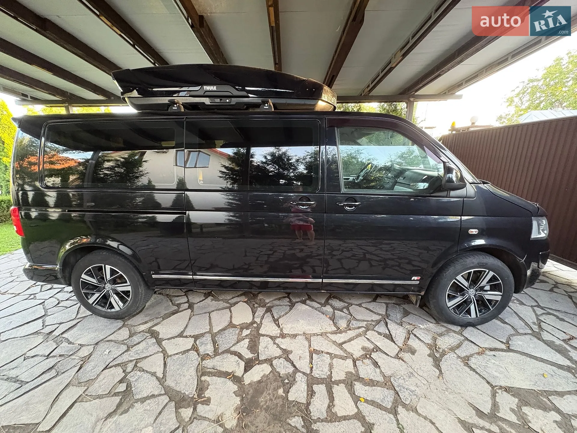 Volkswagen Caravelle, 2010