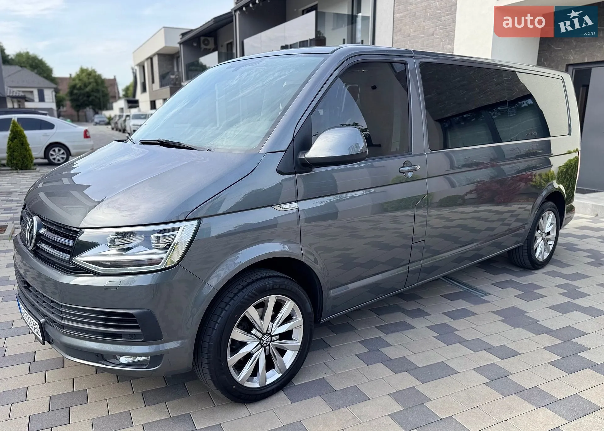 Volkswagen Caravelle, 2018