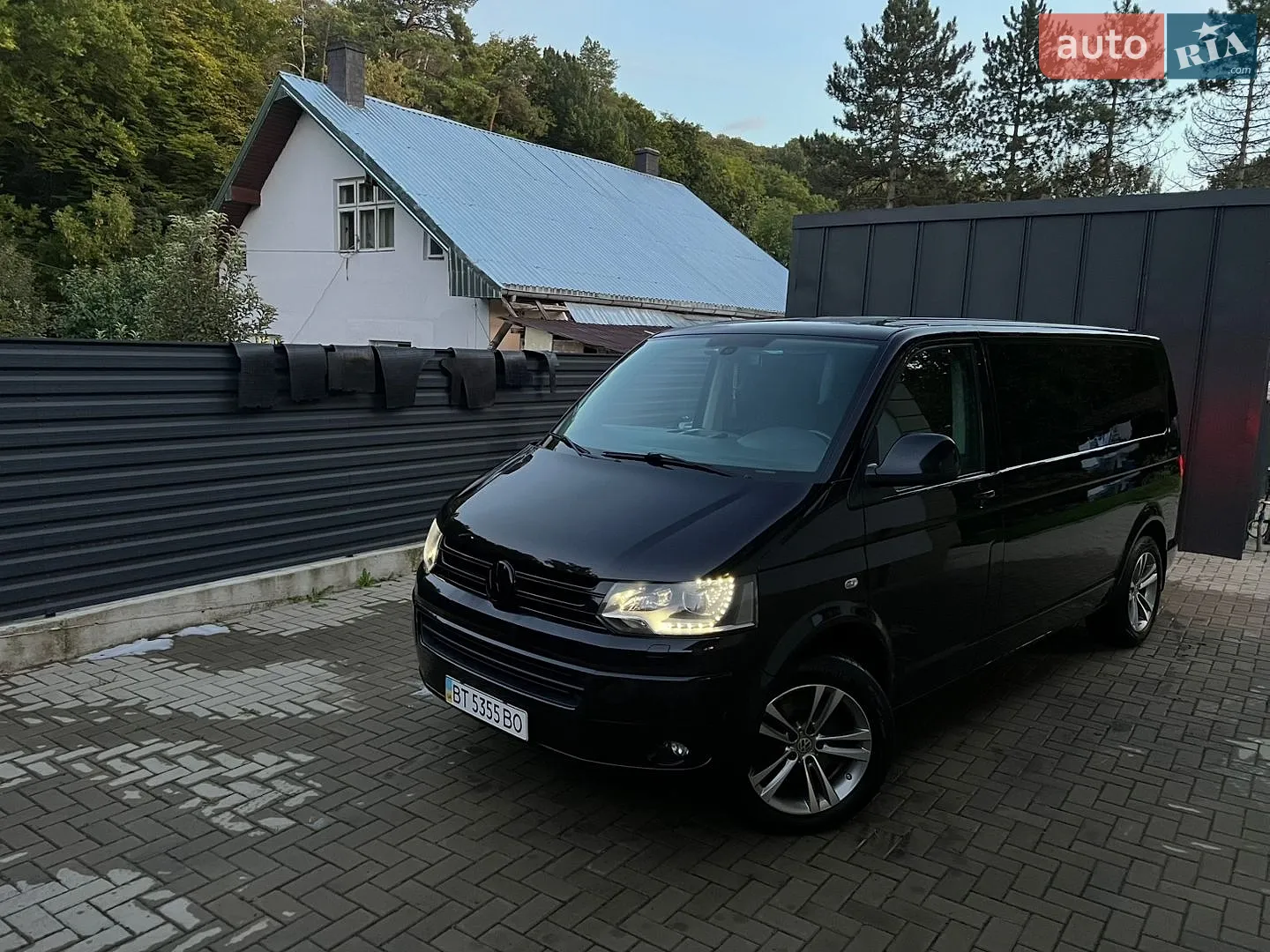 Volkswagen Caravelle, 2013