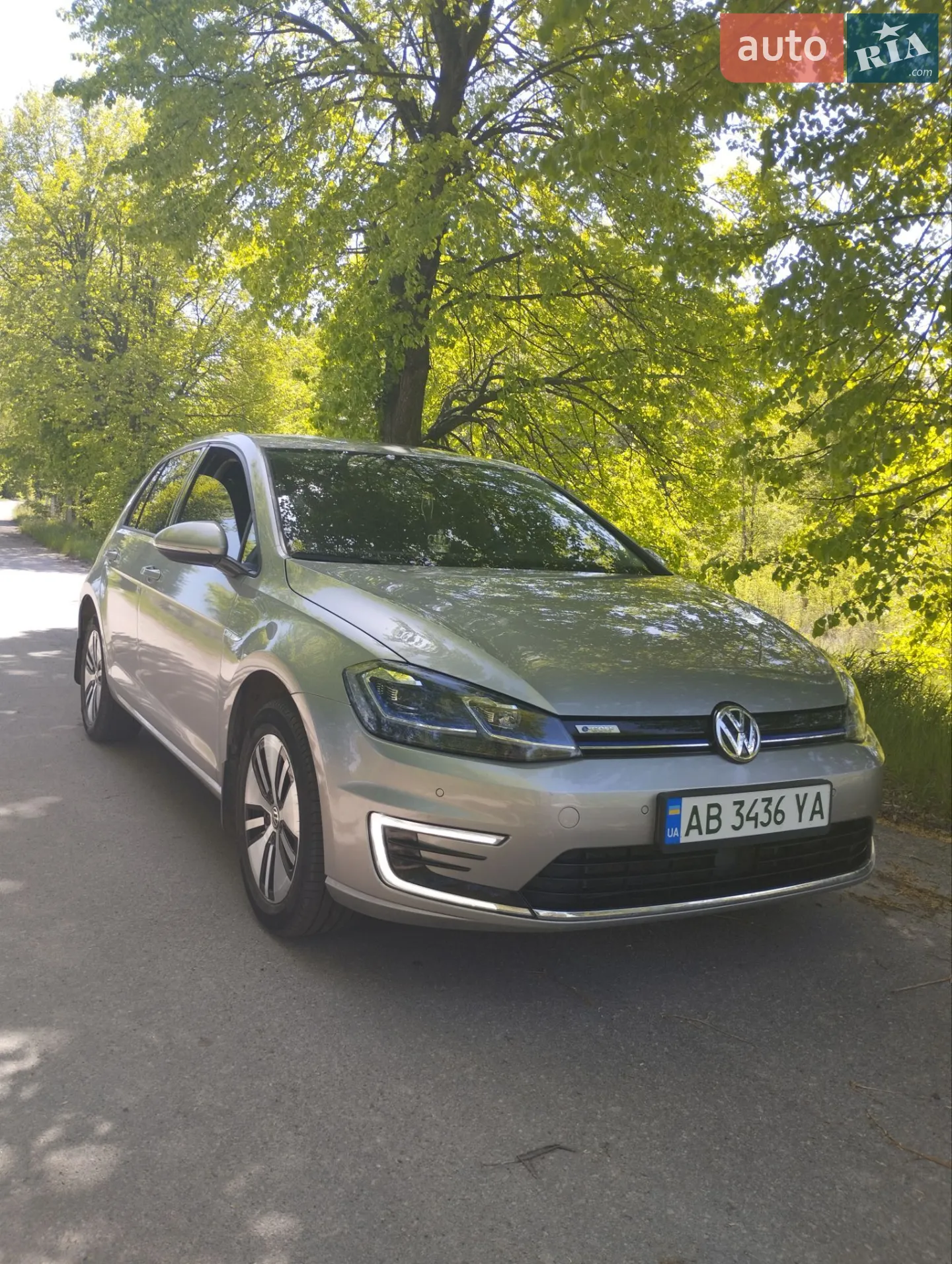 Volkswagen e-Golf, 2019