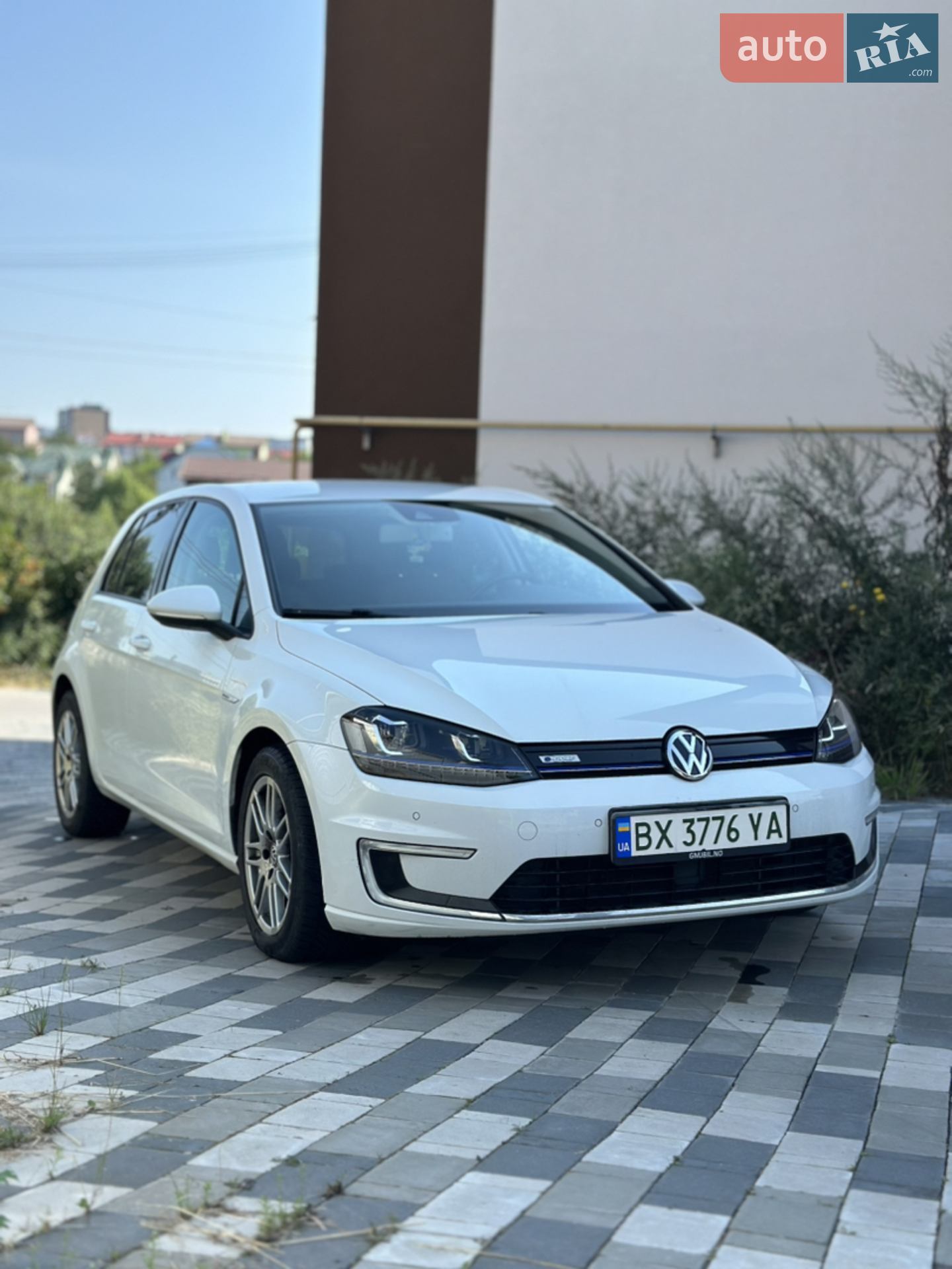 Volkswagen e-Golf, 2016