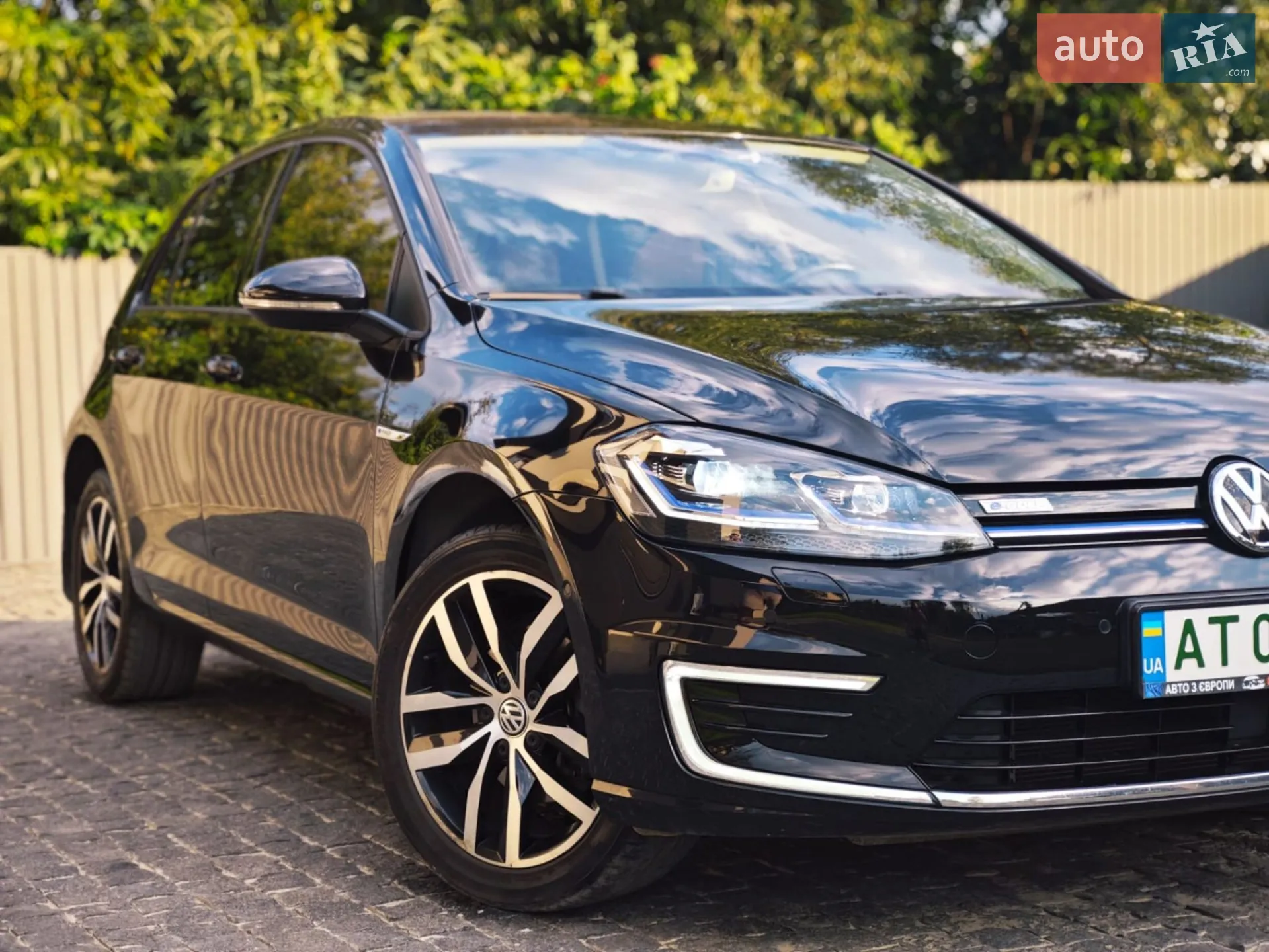 Volkswagen e-Golf, 2019