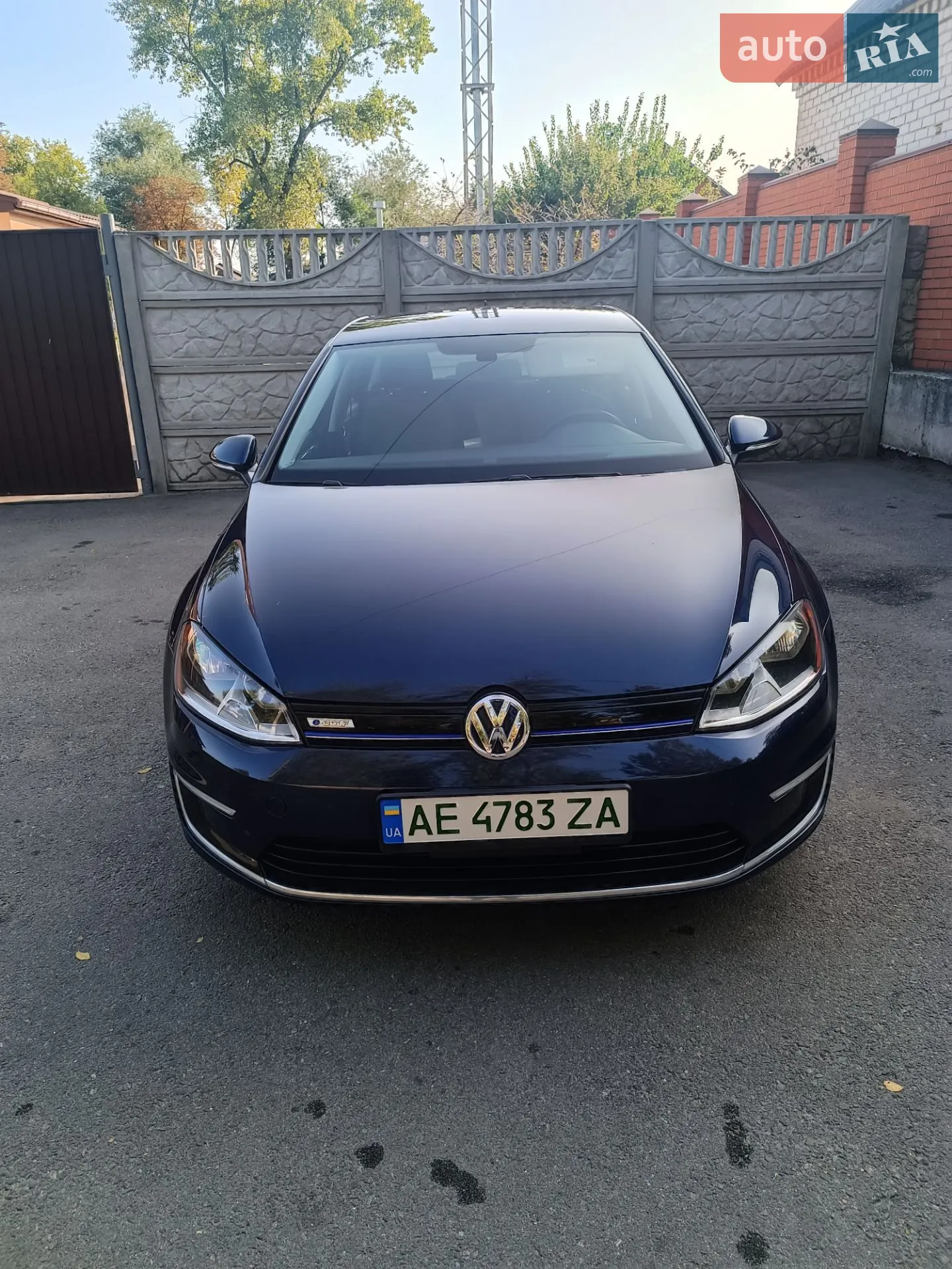 Volkswagen e-Golf, 2016