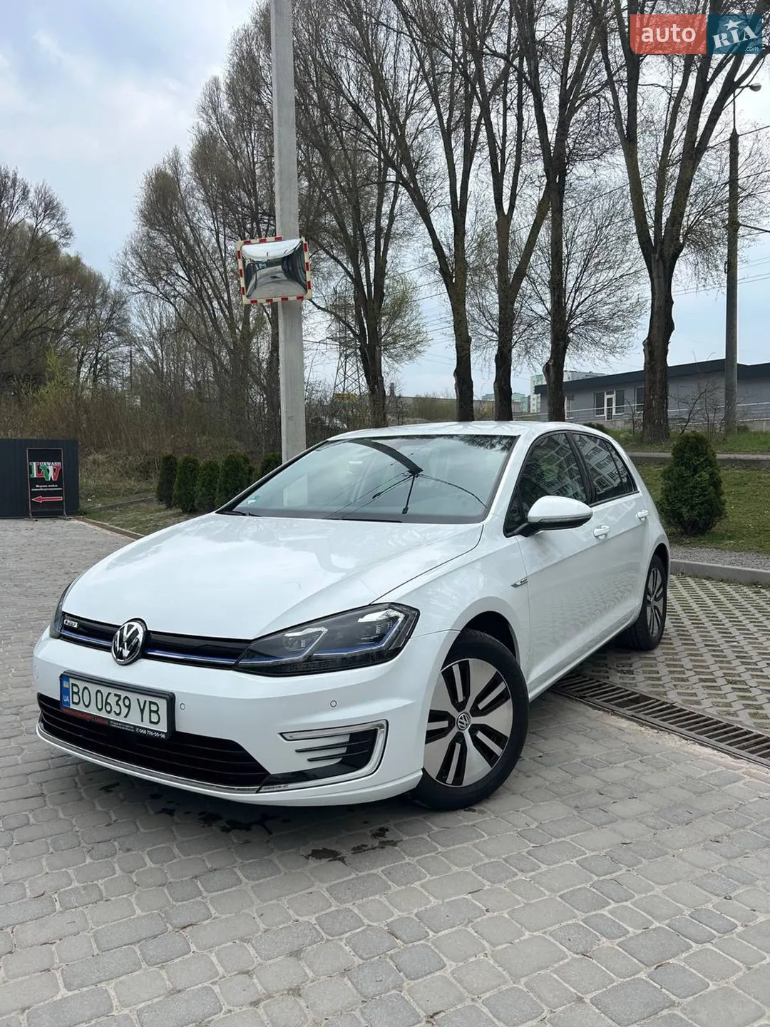 Volkswagen e-Golf, 2020