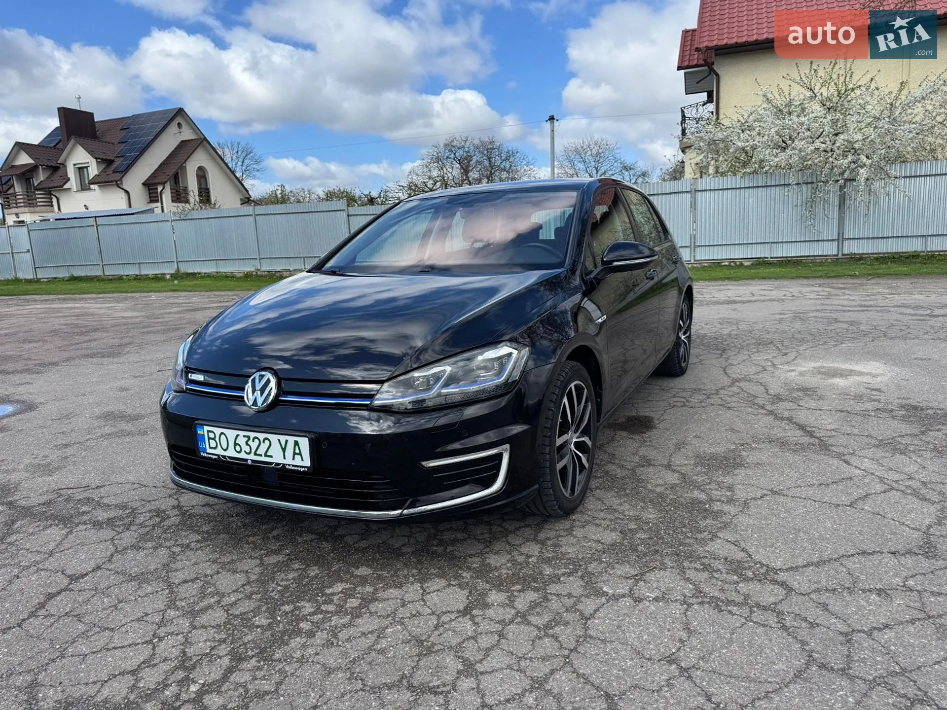 Volkswagen e-Golf, 2019