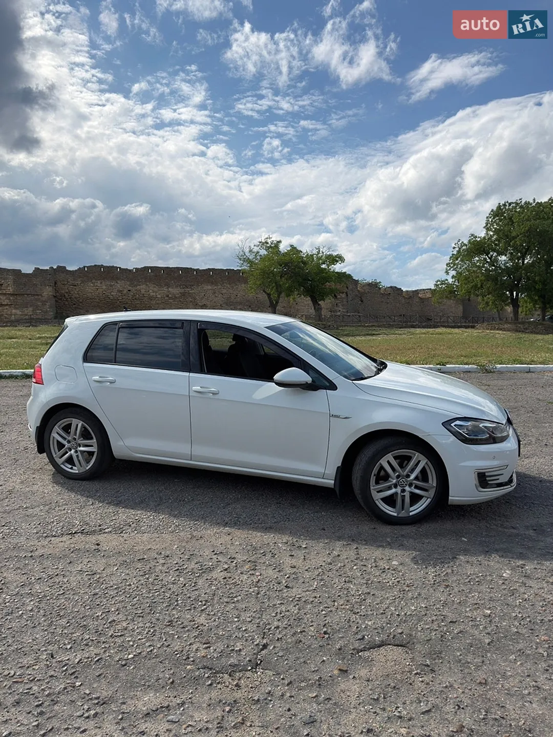 Volkswagen e-Golf, 2019