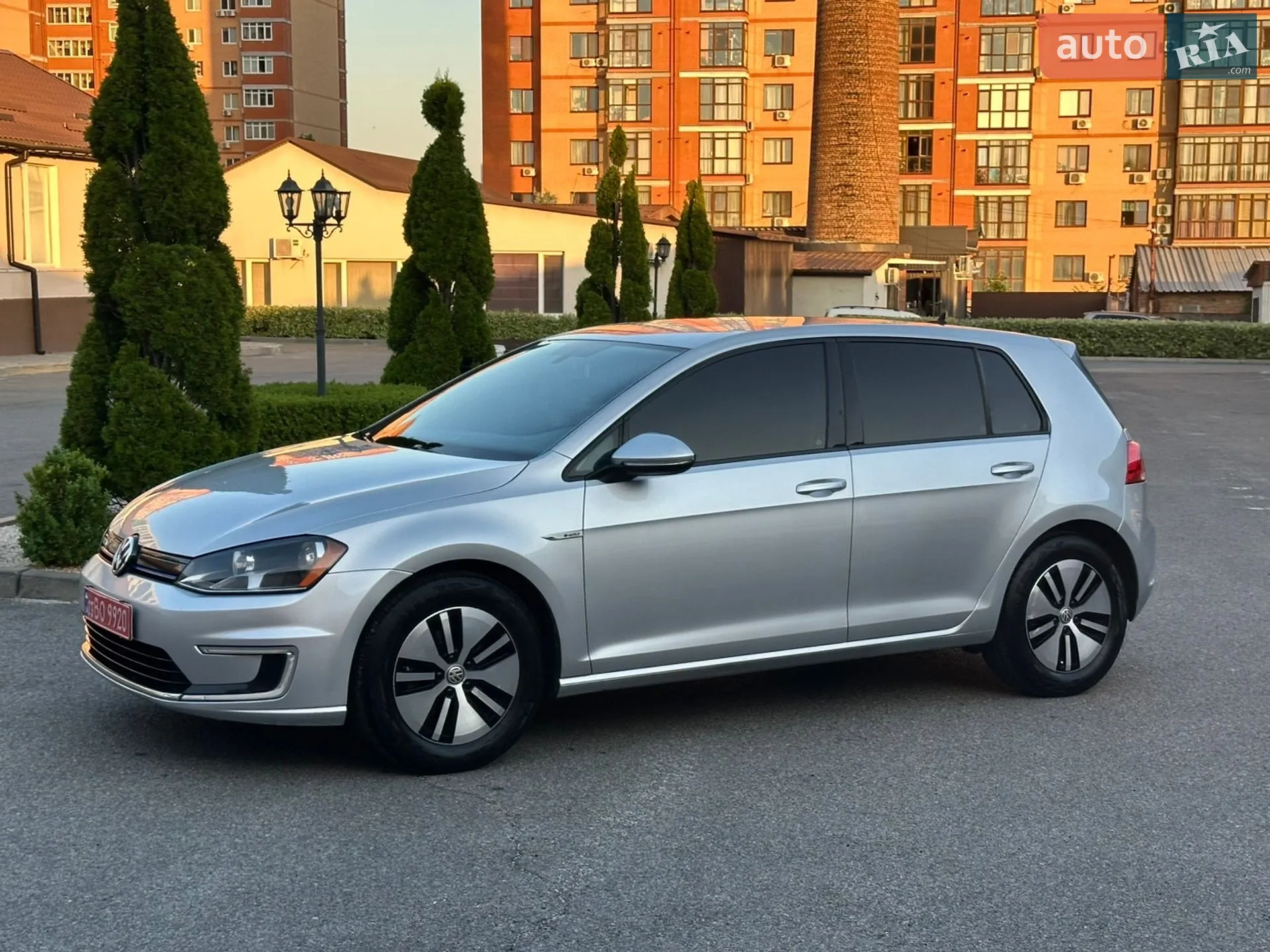 Volkswagen e-Golf, 2016