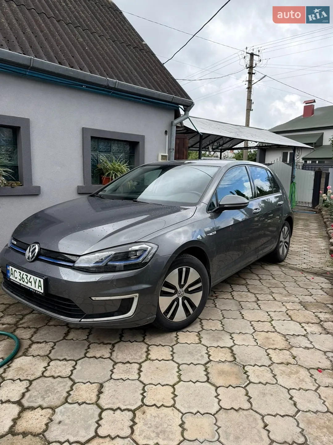 Volkswagen e-Golf, 2017