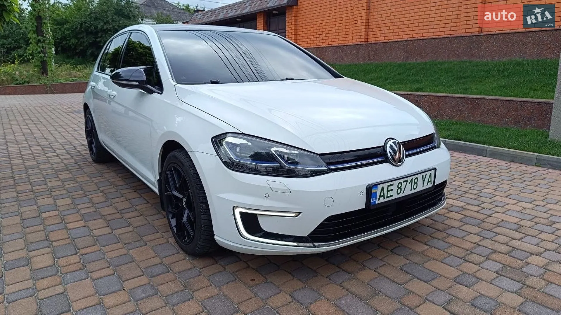 Volkswagen e-Golf, 2018