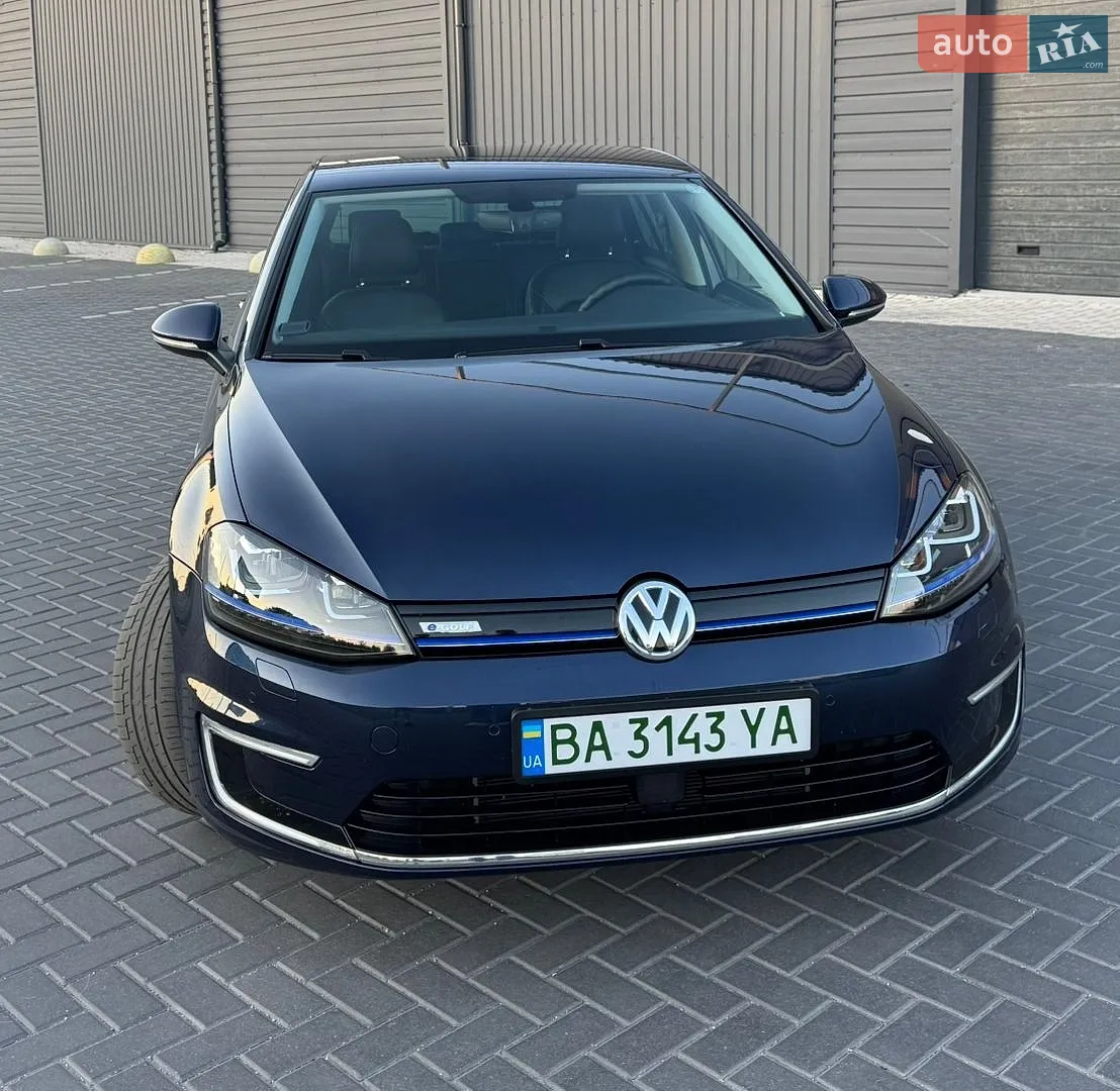 Volkswagen e-Golf, 2016