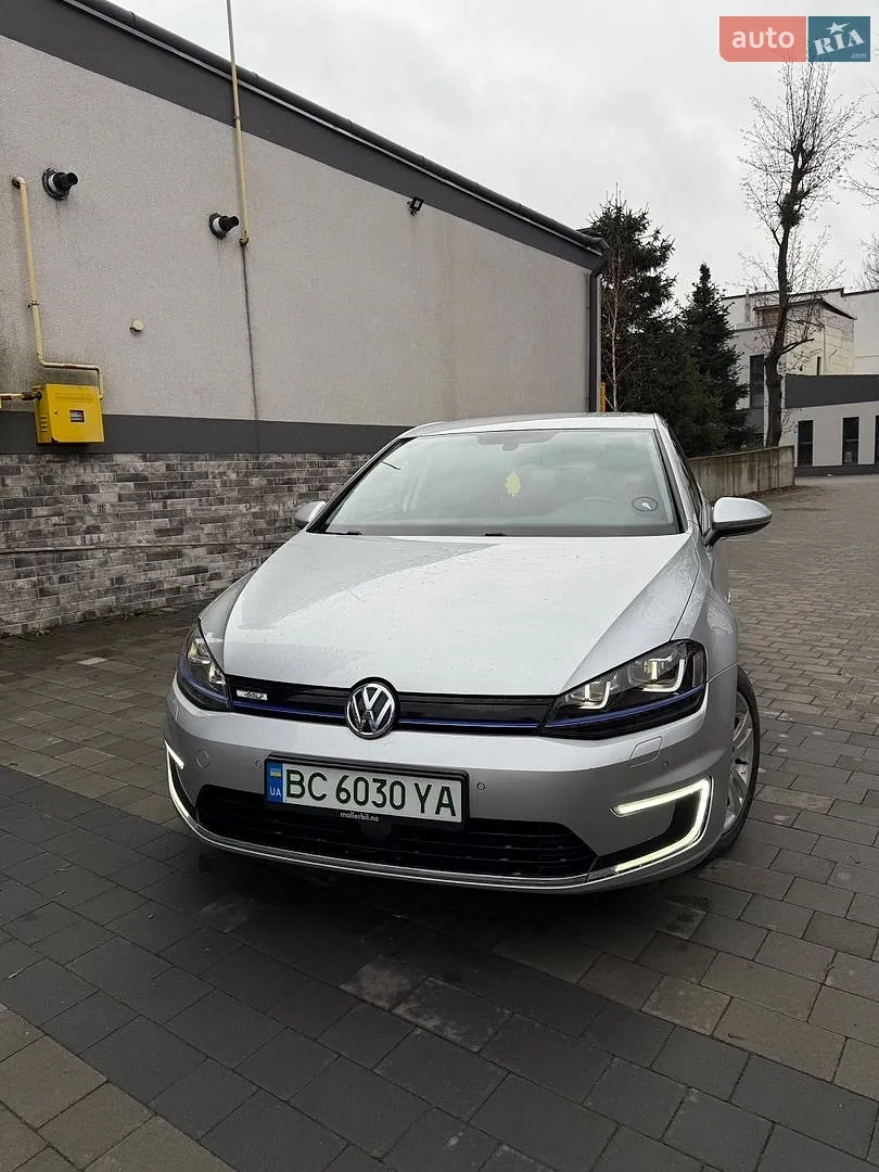 Volkswagen e-Golf, 2016