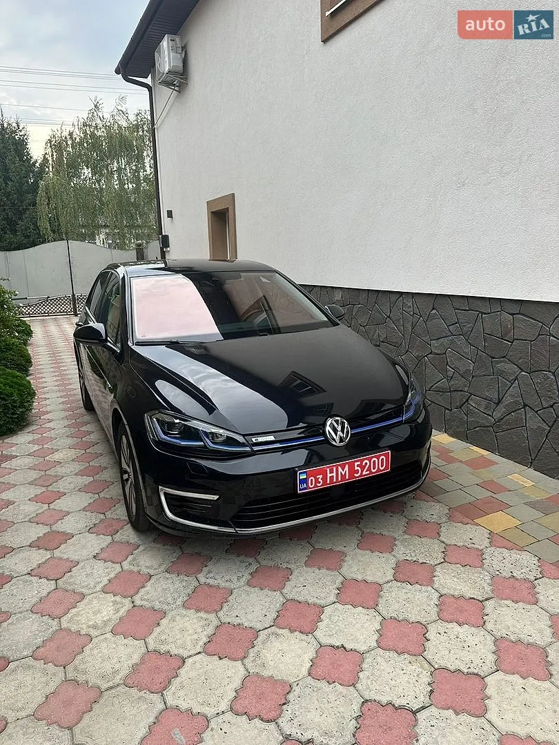 Volkswagen e-Golf, 2019