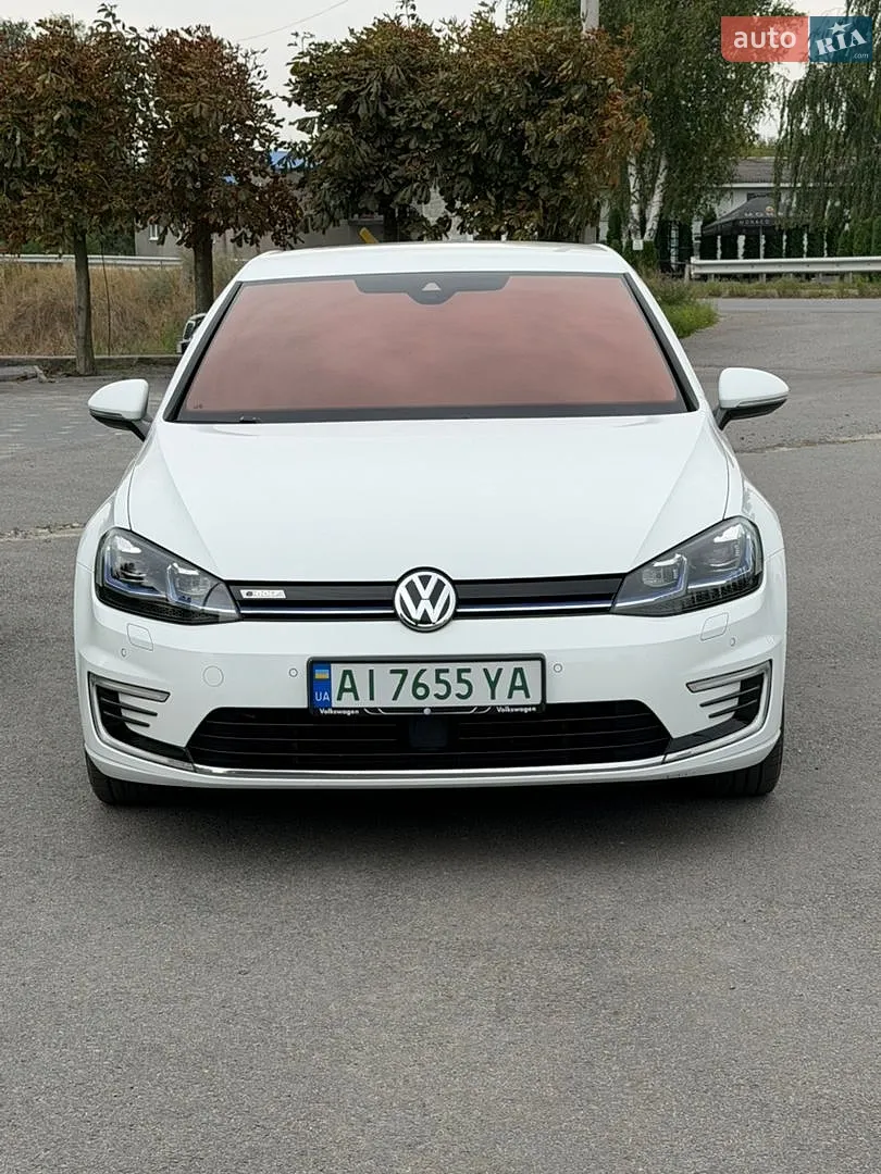 Volkswagen e-Golf, 2019