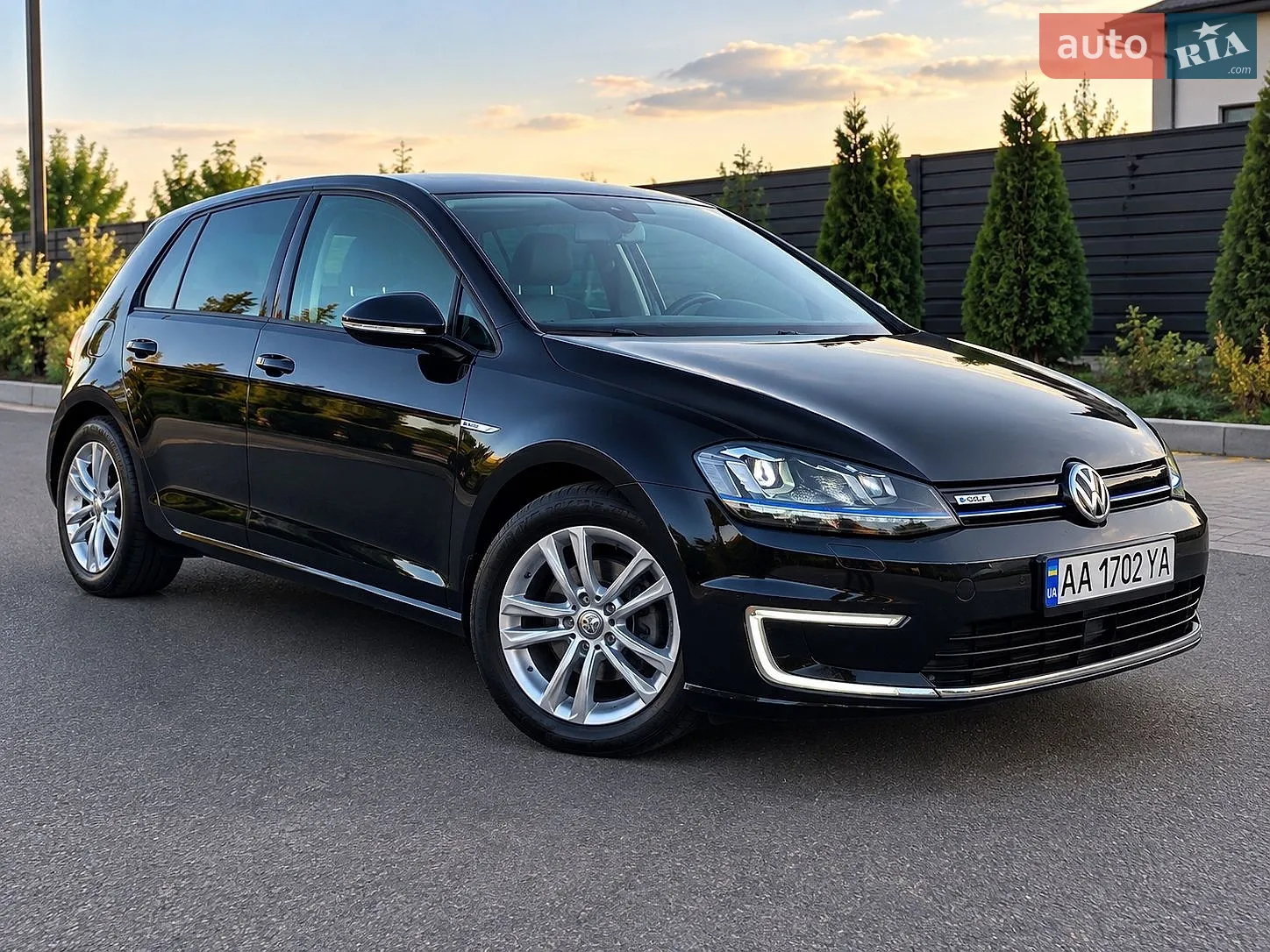 Volkswagen e-Golf, 2016