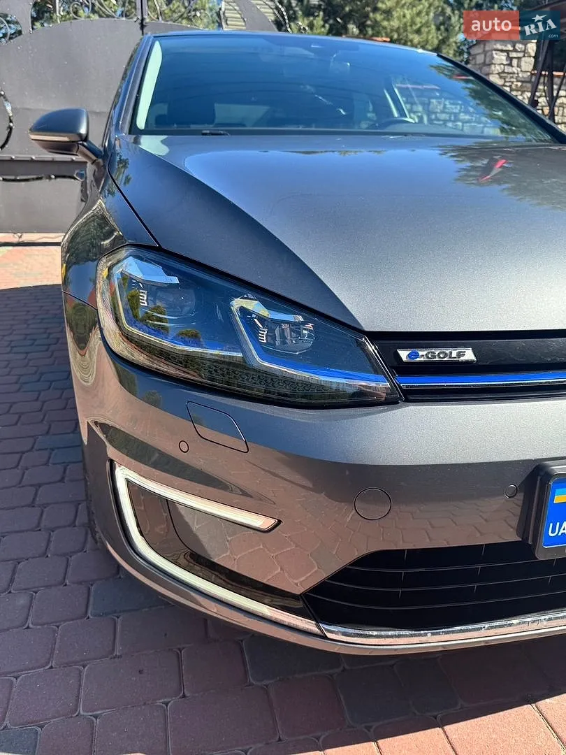 Volkswagen e-Golf, 2017