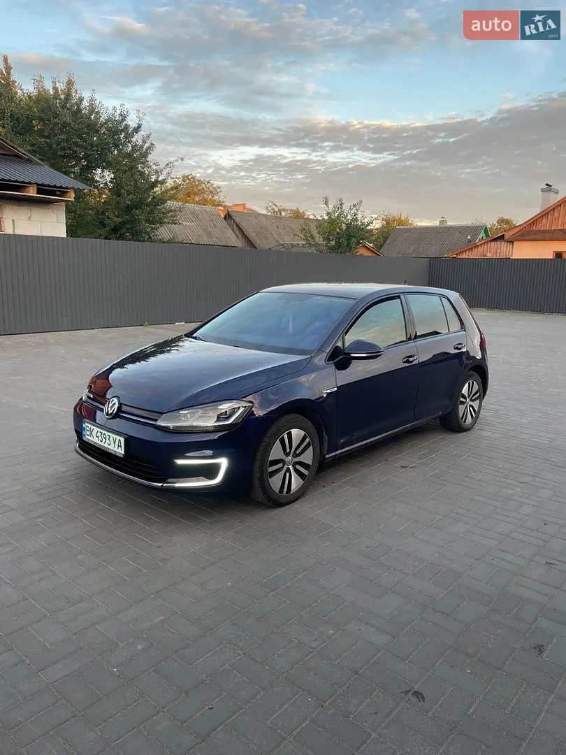 Volkswagen e-Golf, 2018