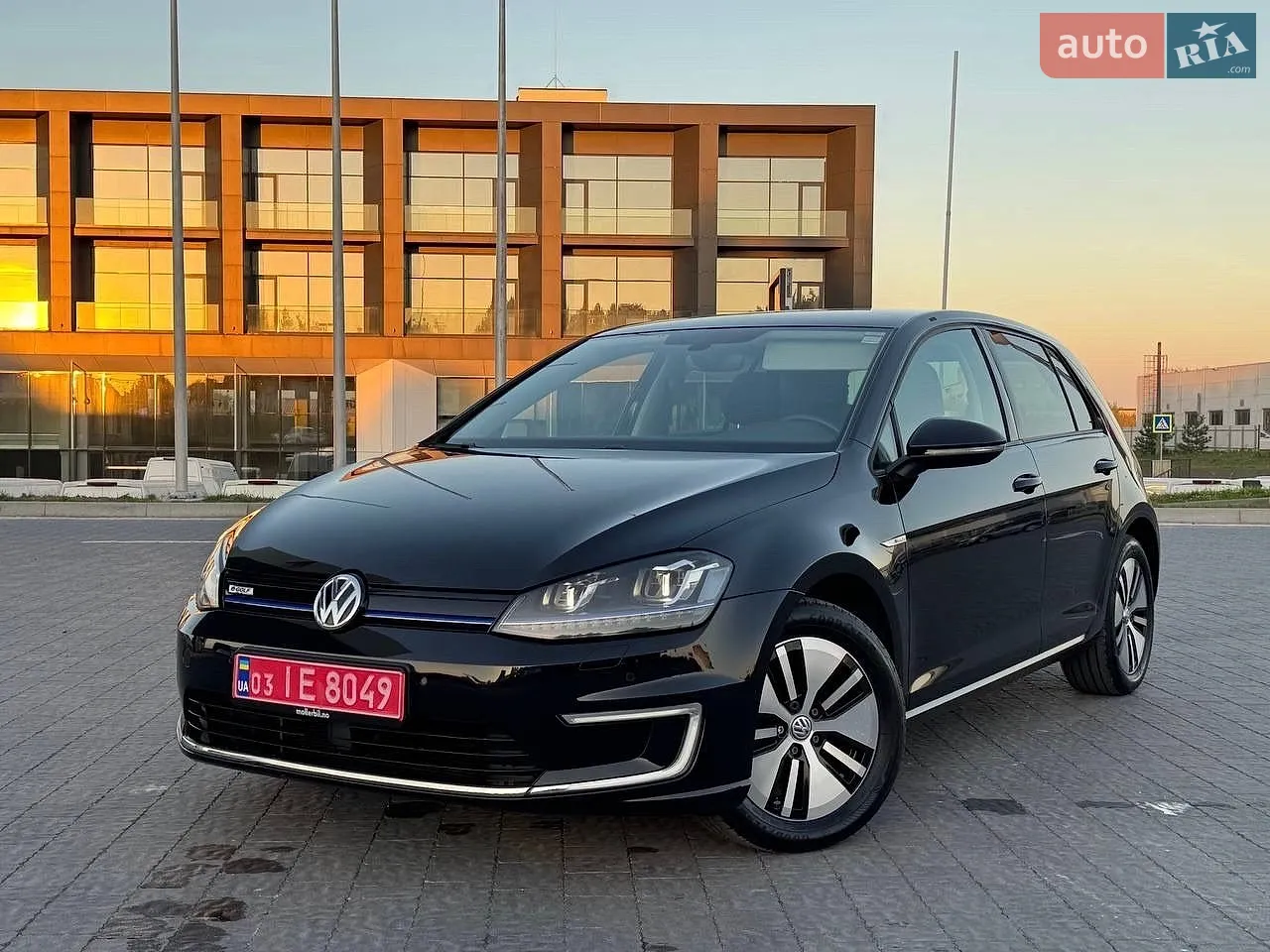 Volkswagen e-Golf, 2016