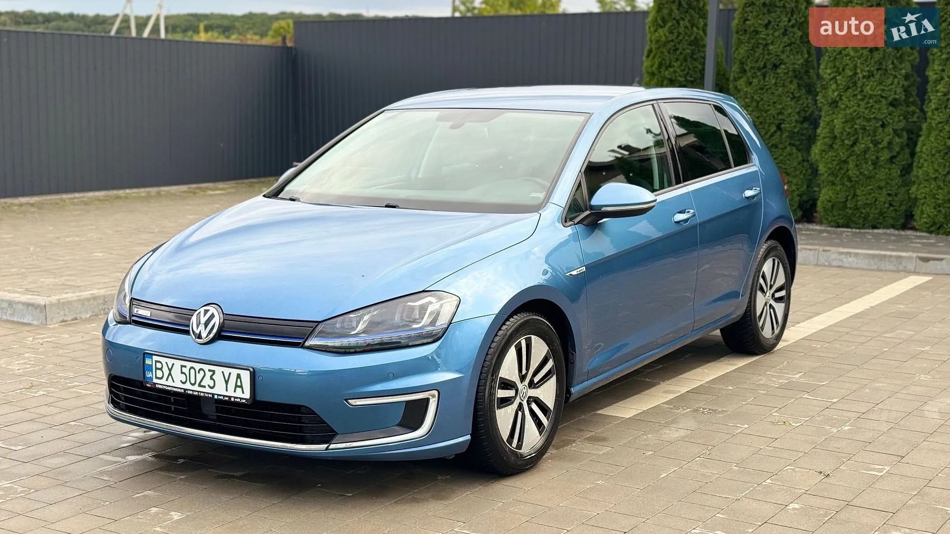 Volkswagen e-Golf, 2014
