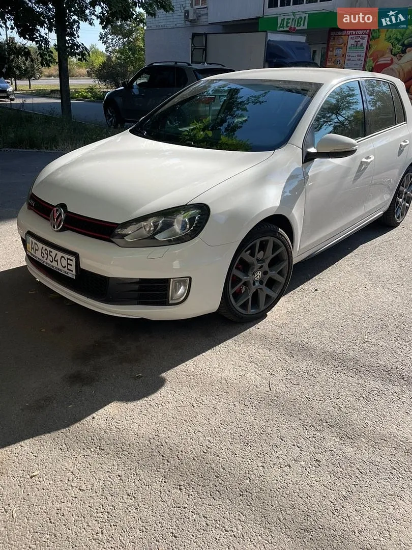Volkswagen Golf GTI, 2012