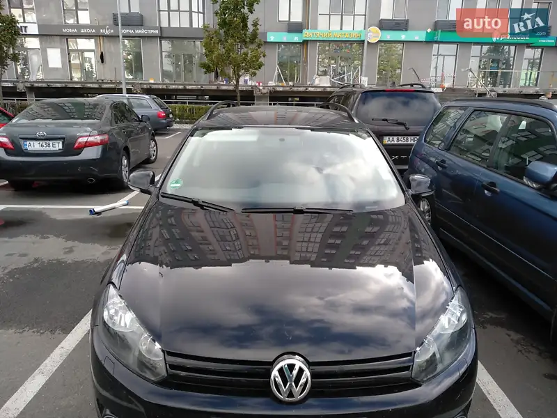 Volkswagen Golf, 2011