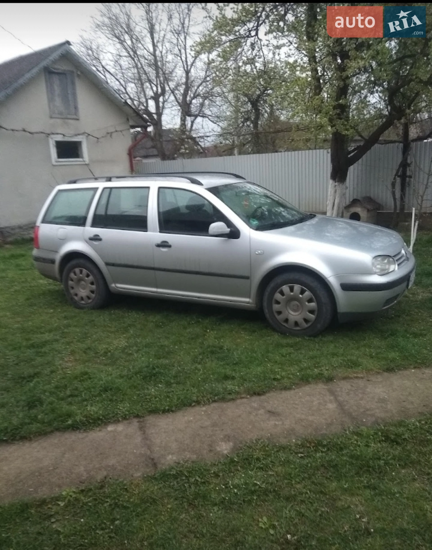 Volkswagen Golf, 2002