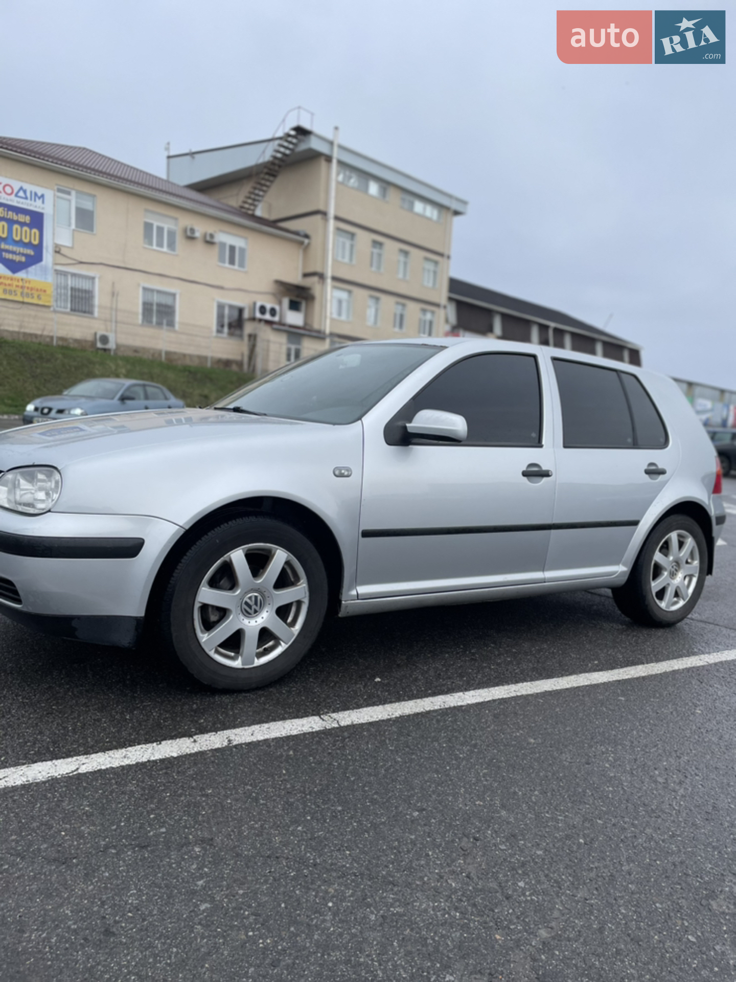 Volkswagen Golf, 2000