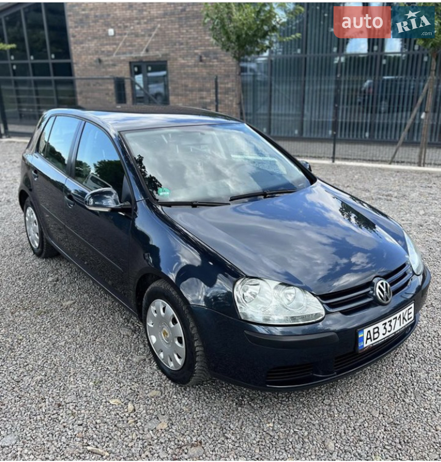 Volkswagen Golf, 2004