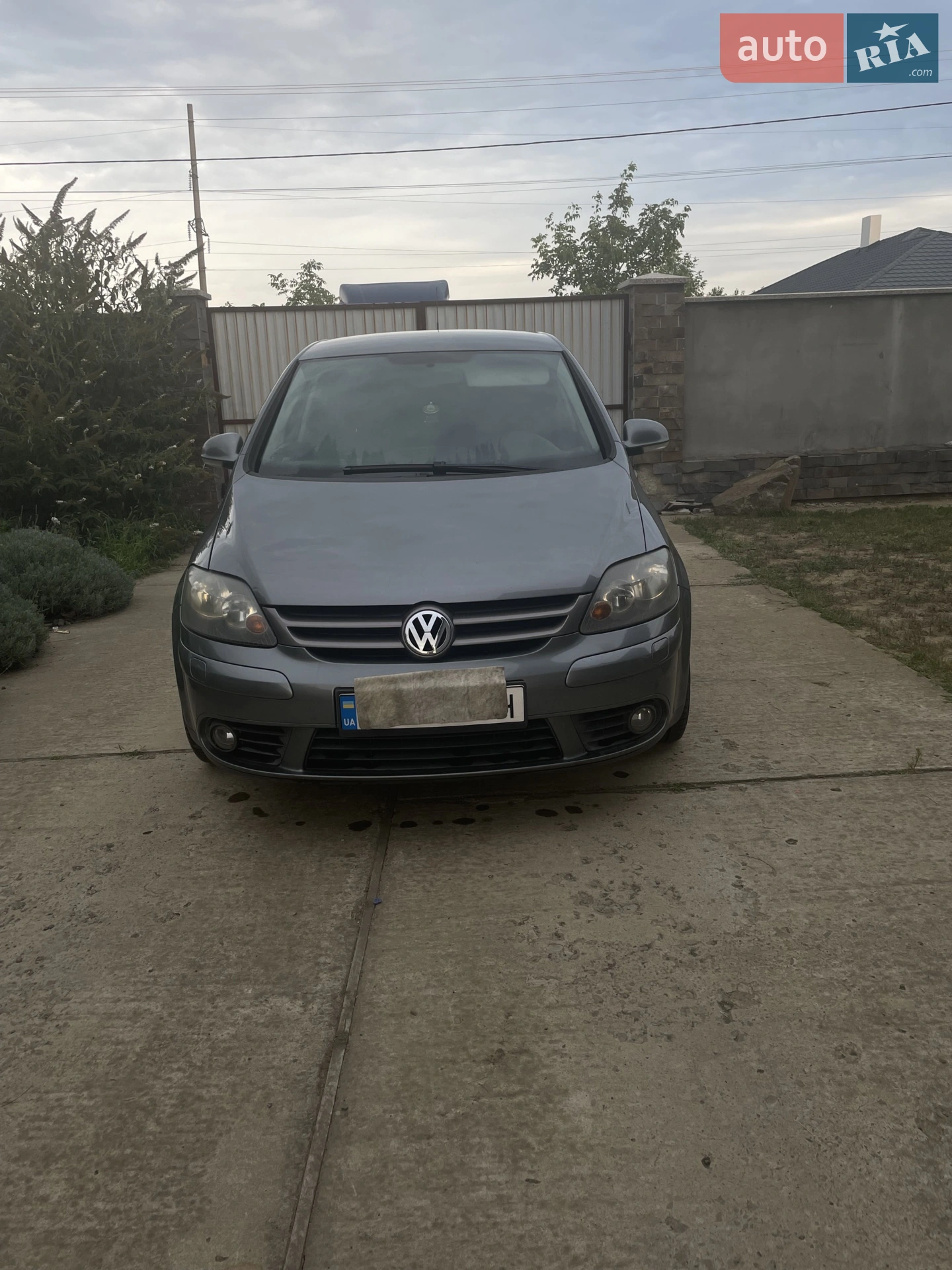 Volkswagen Golf, 2005