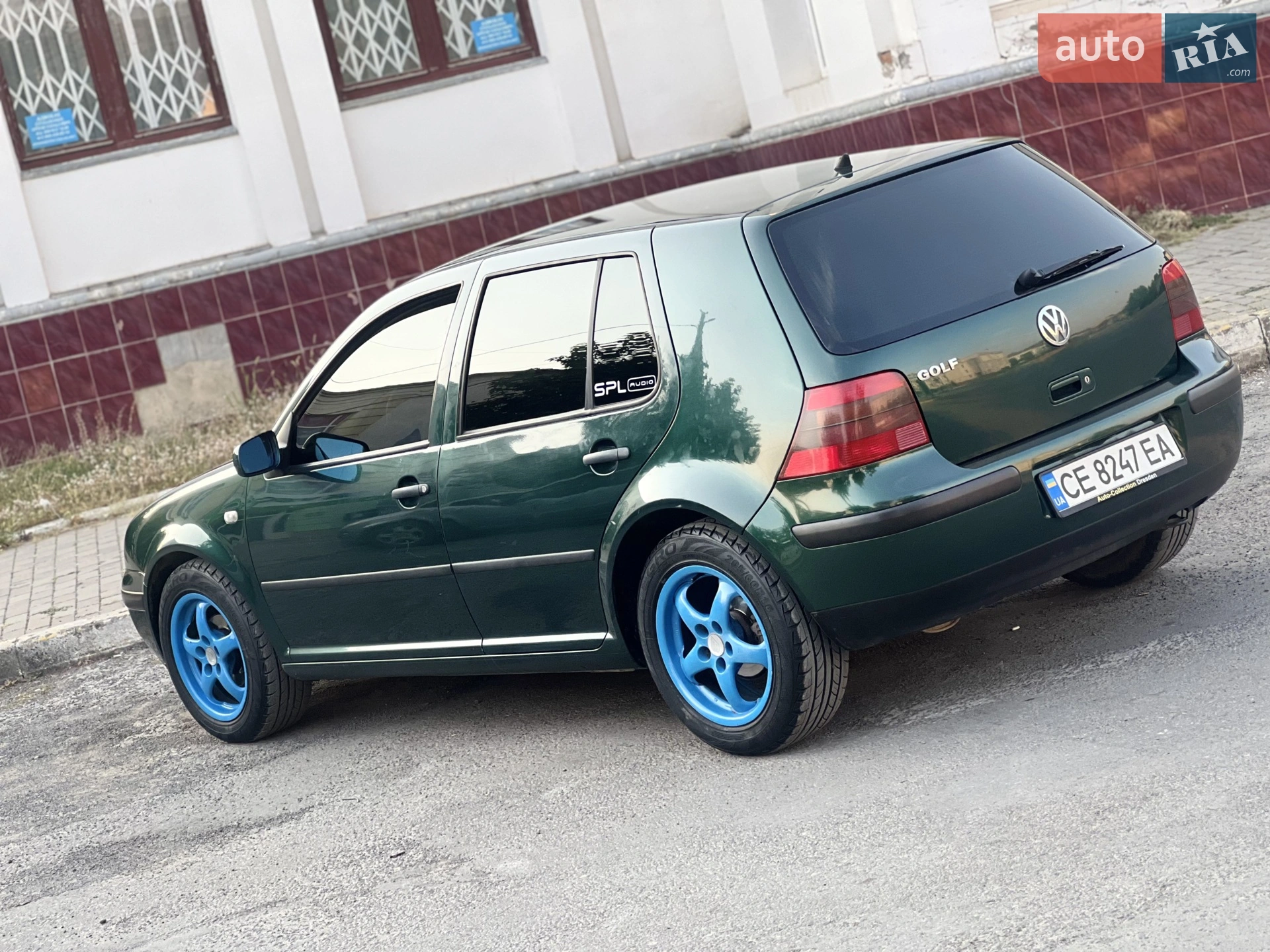 Volkswagen Golf, 2001