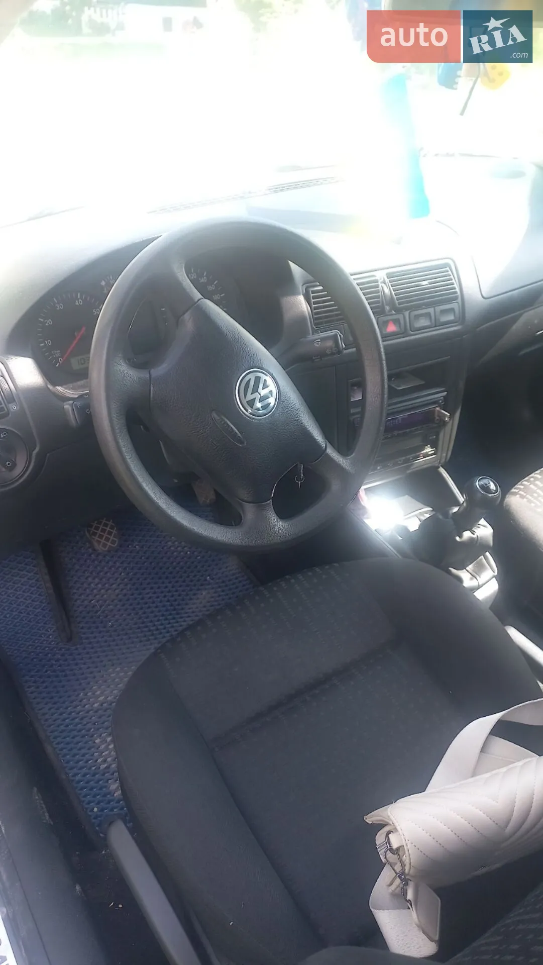 Volkswagen Golf, 2002