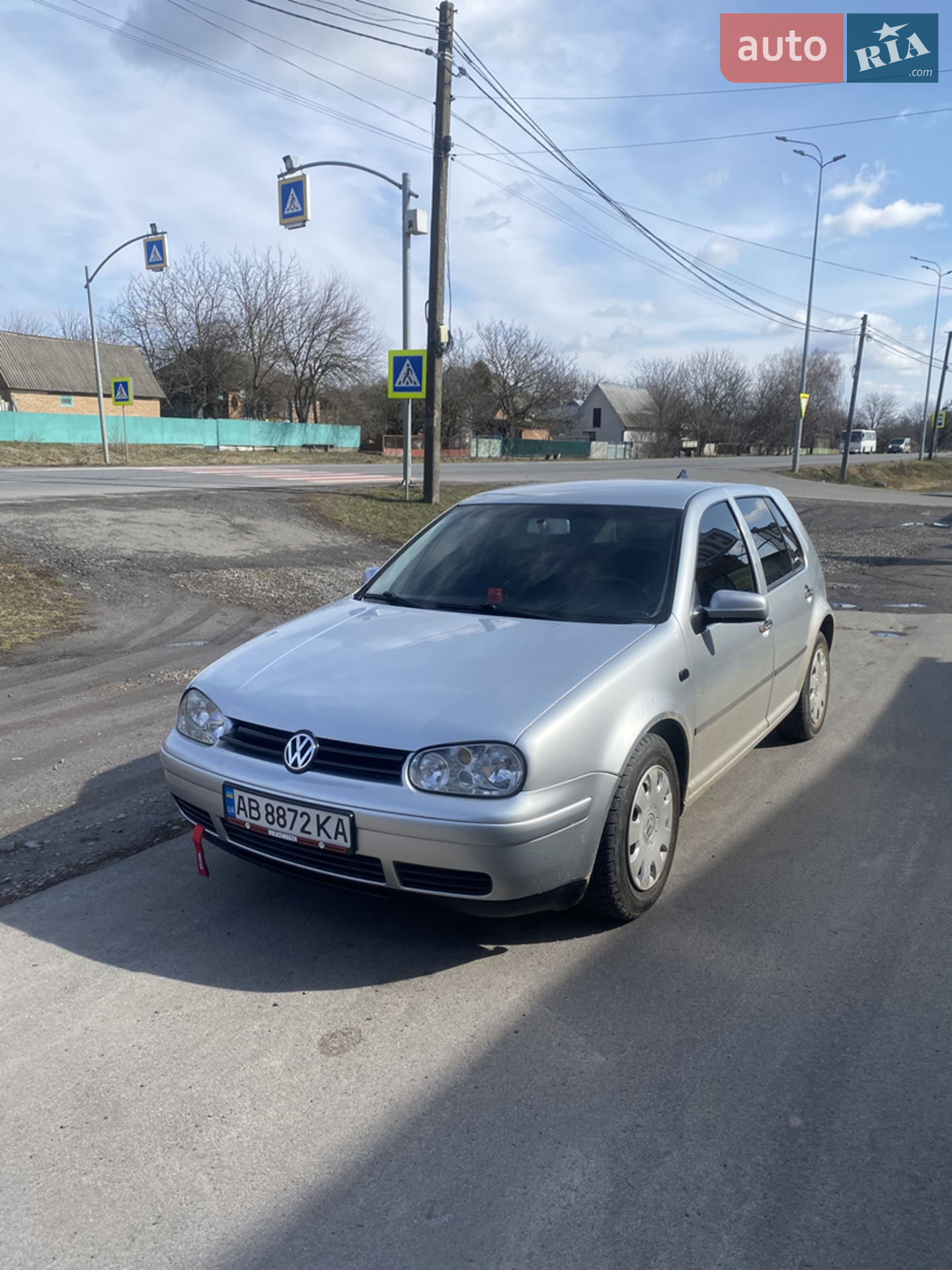 Volkswagen Golf, 2001