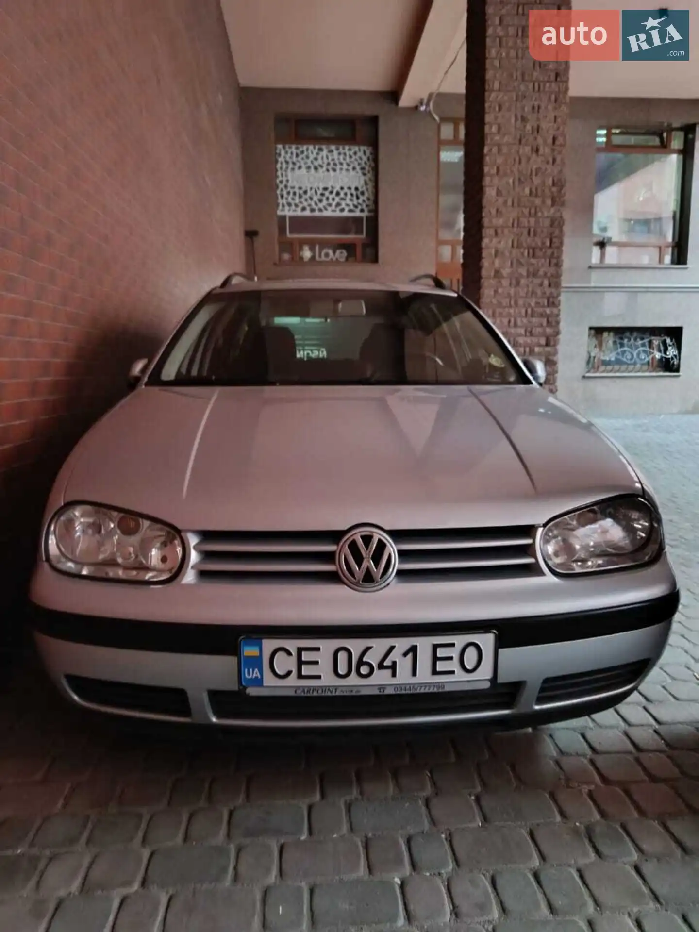 Volkswagen Golf, 2003
