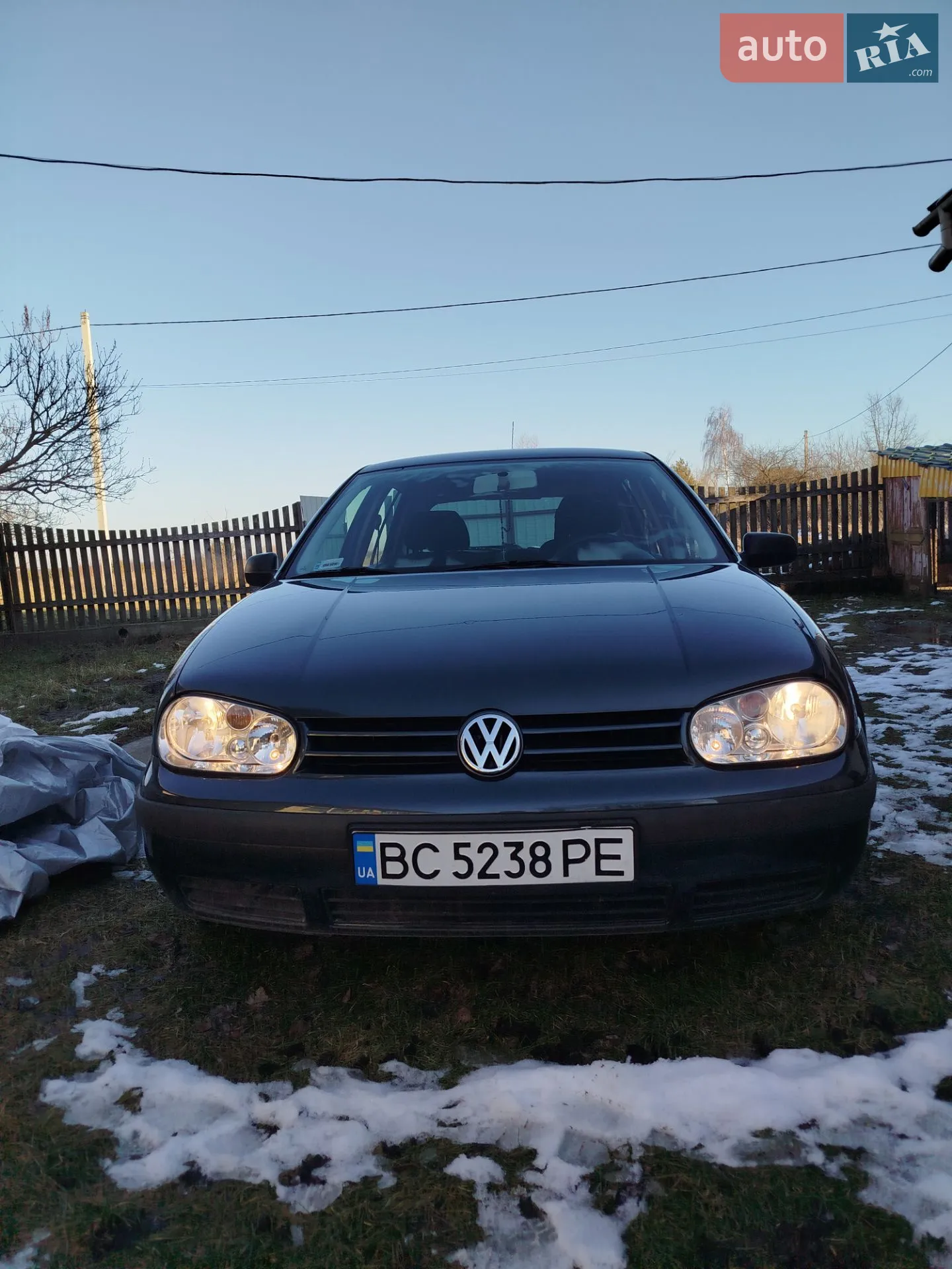 Volkswagen Golf, 2001