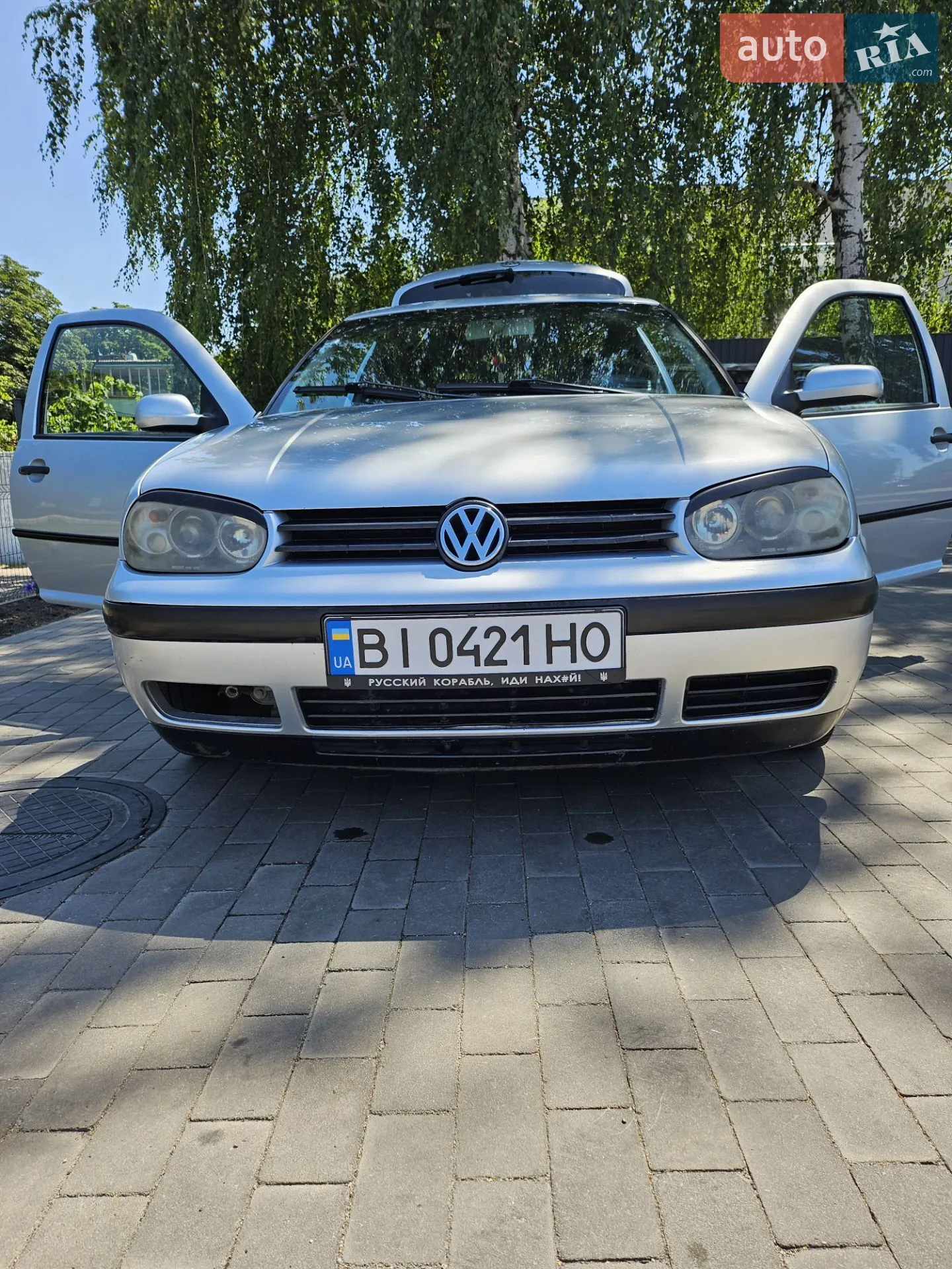 Volkswagen Golf, 2001