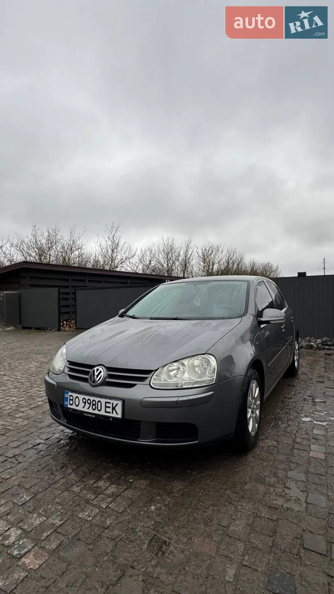 Volkswagen Golf, 2005