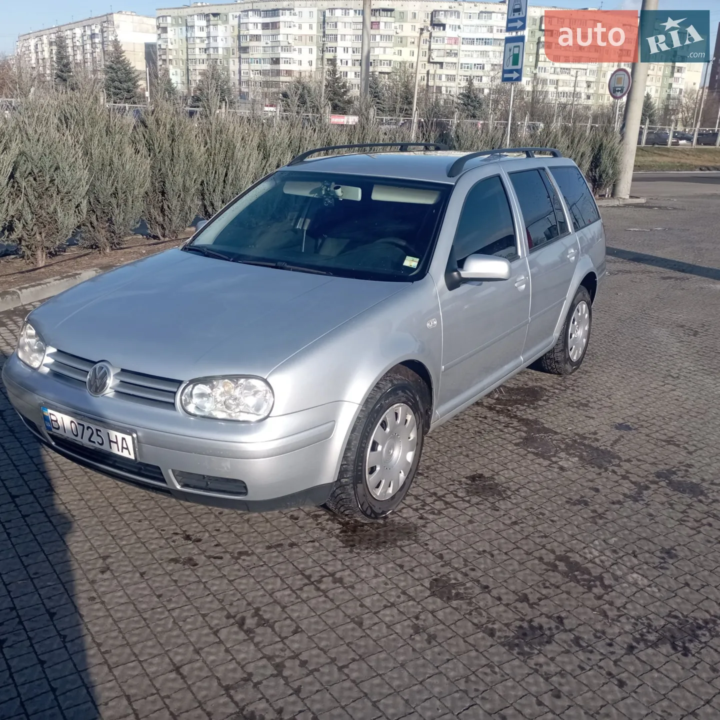 Volkswagen Golf, 2003
