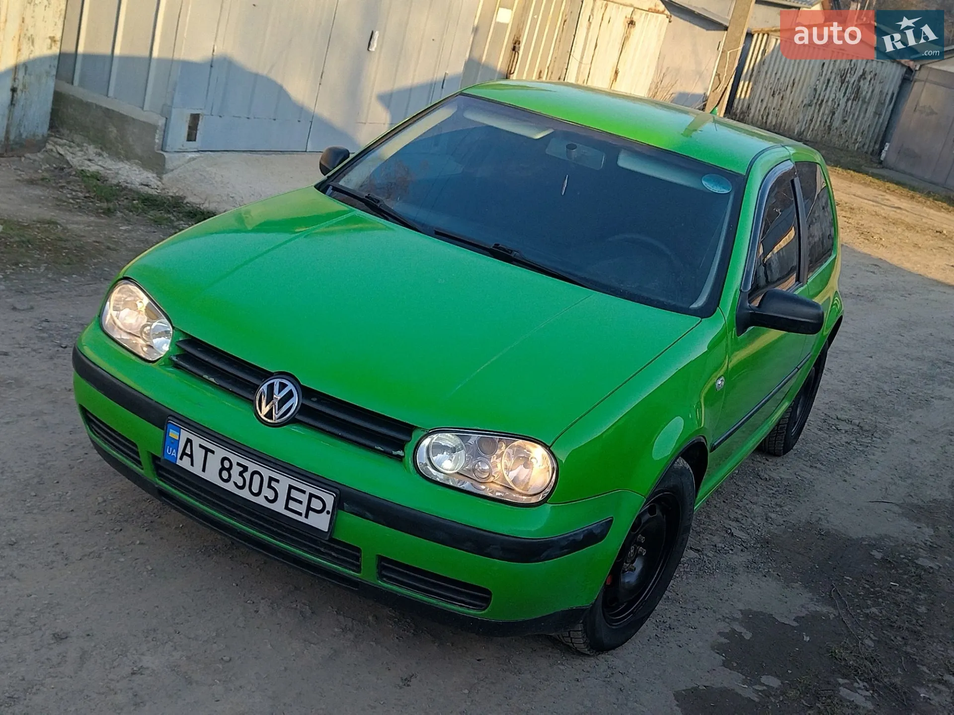 Volkswagen Golf, 1998