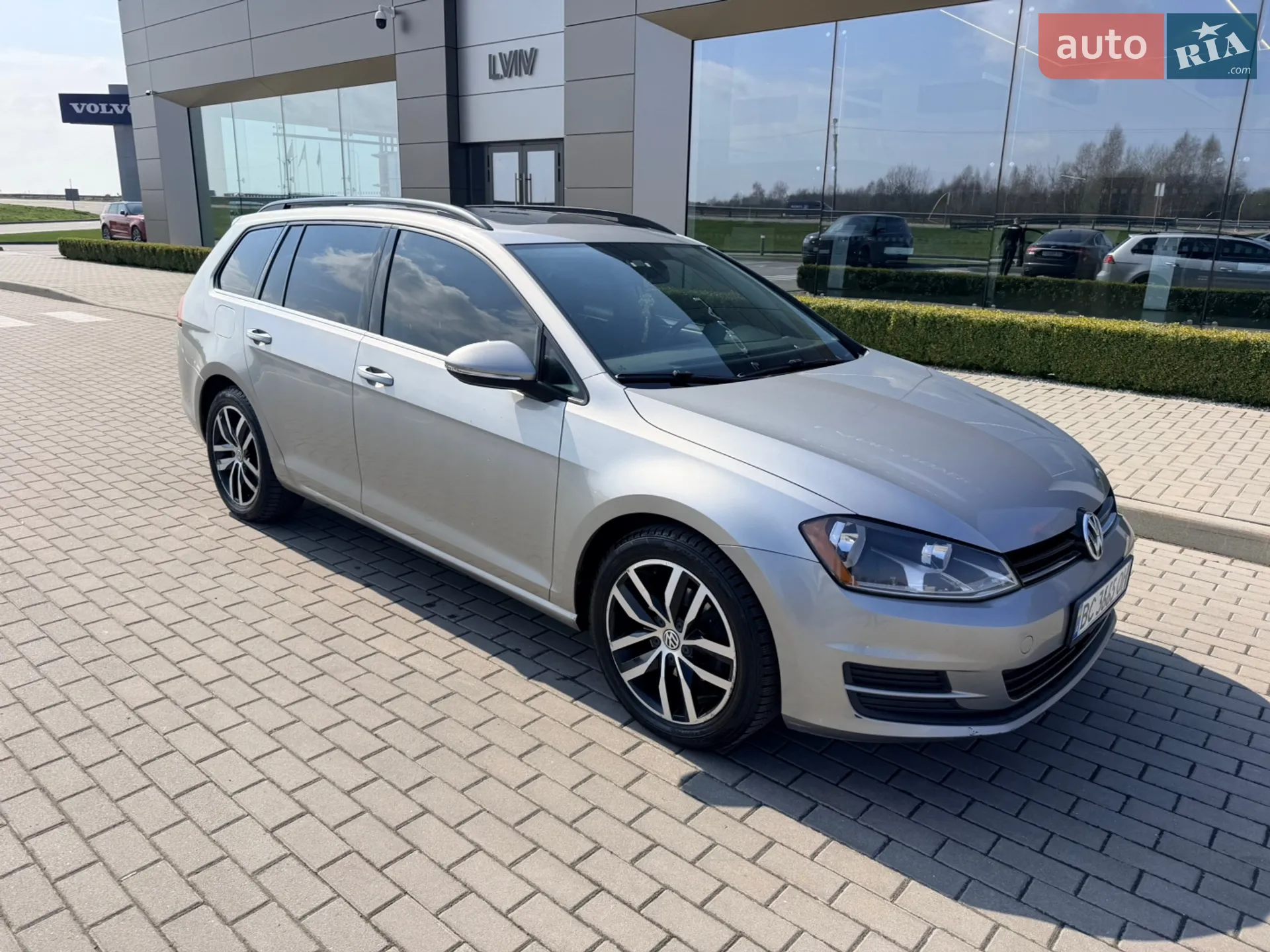 Volkswagen Golf, 2016