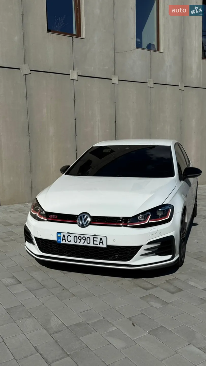 Volkswagen Golf, 2019