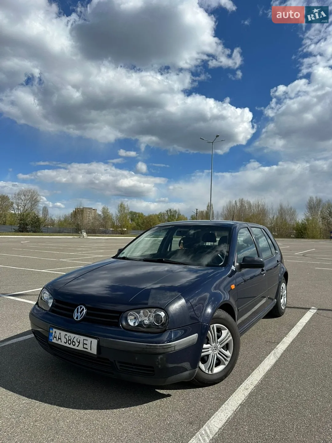 Volkswagen Golf, 1998