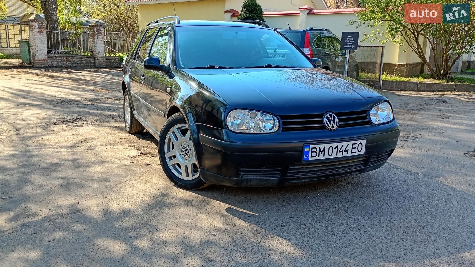 Volkswagen Golf, 2001