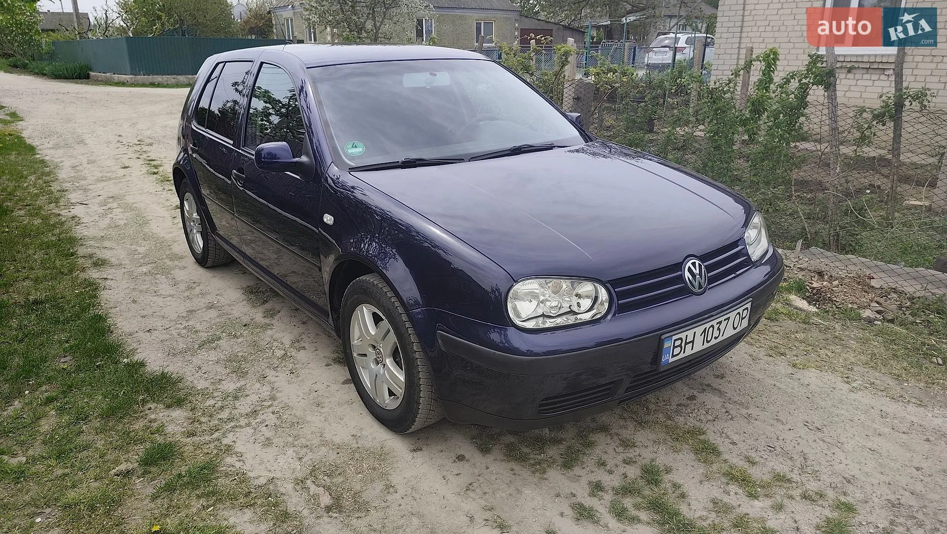 Volkswagen Golf, 2003