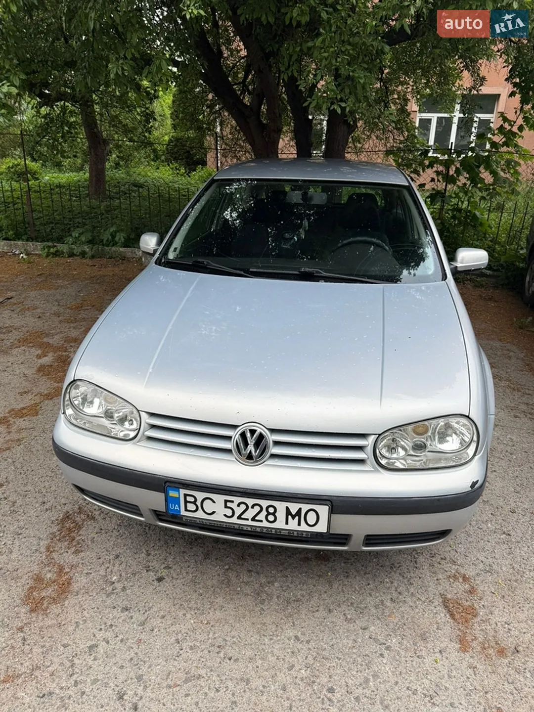 Volkswagen Golf, 1998