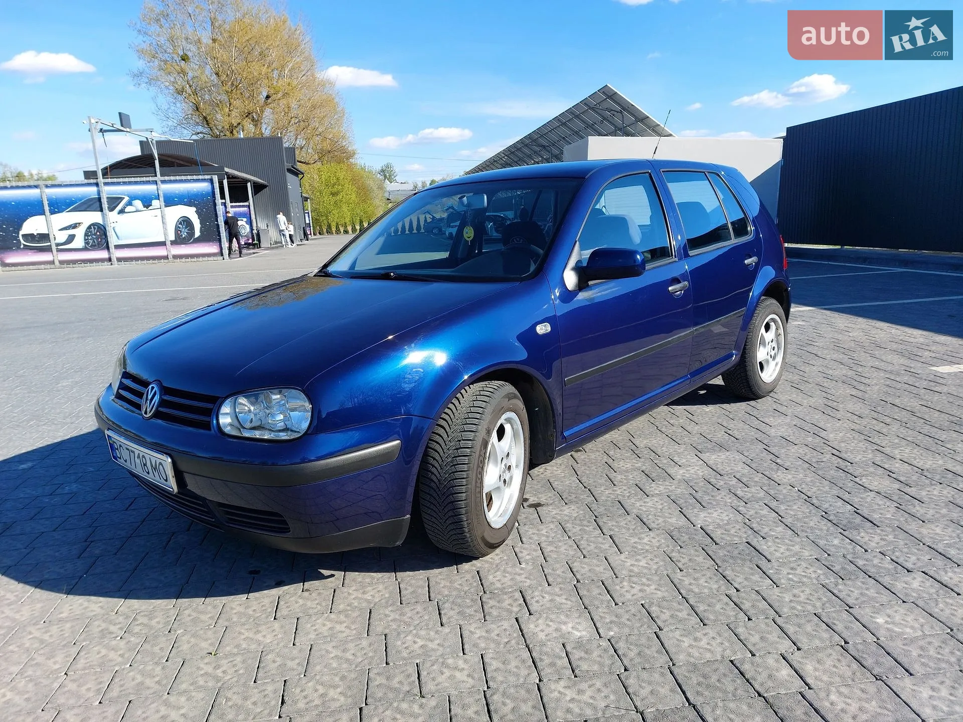 Volkswagen Golf, 2002